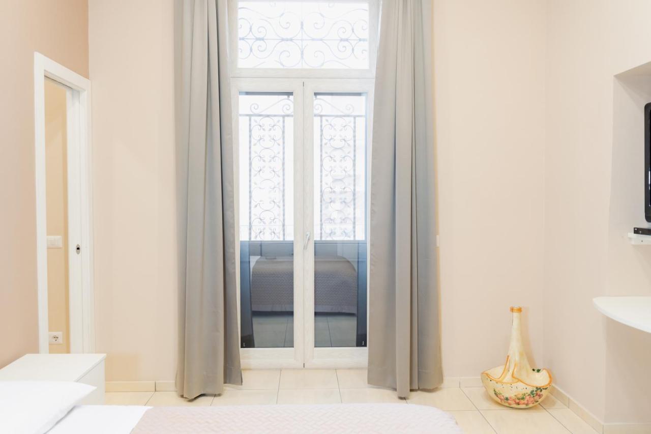Carmela'S Guest House Pompeii ภายนอก รูปภาพ